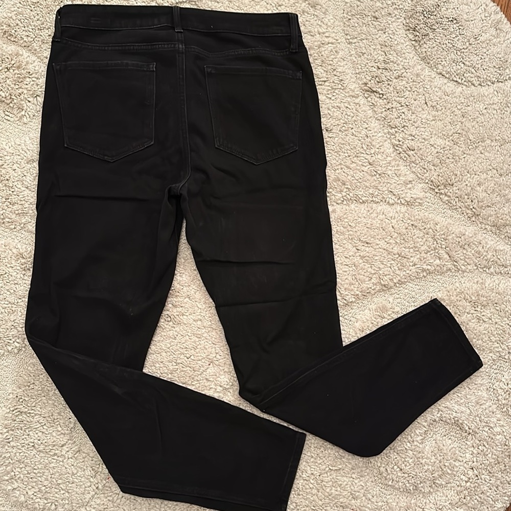 Old Navy rockstar jeans - Picture 3 of 3